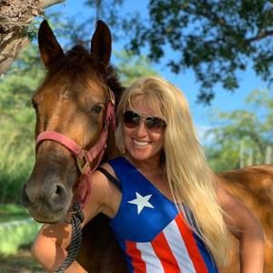 Meet your Posher, Cindy